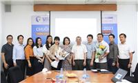 VNI TRAO QUYẾT ĐỊNH BỔ NHIỆM VÀ BỔ NHIỆM LẠI CÁC VỊ TRÍ LÃNH ĐẠO